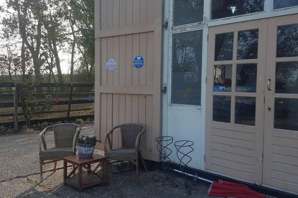 B&B Hoeve Dijkstal Logeren Op De Boerderij Sint Maarten Exteriör bild